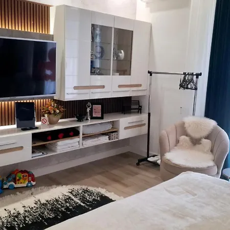 Josephine Apartman Szabadka