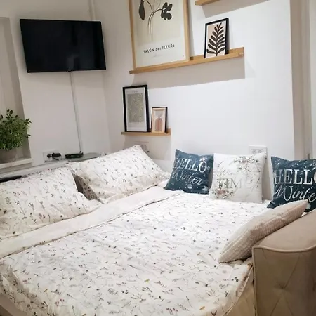 Josephine Apartman Szabadka